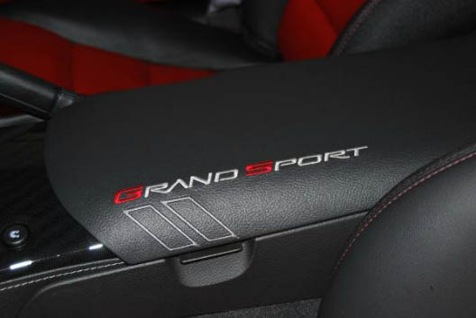 C6 Corvette Grand Sport Embroidered Leather Console Lids Gm